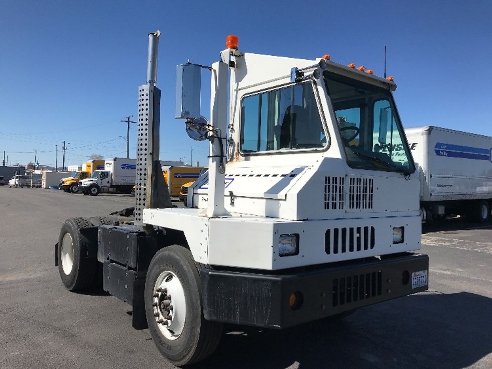 Yard Truck-Heavy Duty Tractors-Ottawa-2015-YT30-Spokane Valley-WA-203,100\n\t\tmiles-$ 36,500 - Image 1