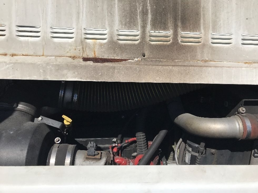 Yard Truck-Heavy Duty Tractors-Ottawa-2015-YT30-Spokane Valley-WA-203,100\n\t\tmiles-$ 36,500 - Image 13