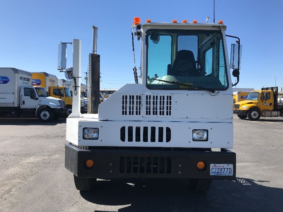 Yard Truck-Heavy Duty Tractors-Ottawa-2015-YT30-Spokane Valley-WA-203,100\n\t\tmiles-$ 36,500 - Image 2