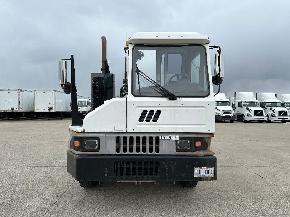 Yard Truck-Heavy Duty Tractors-Ottawa-2017-T2-East Liberty-OH-80,957\n\t\tmiles-$ 35,500 - Image 2