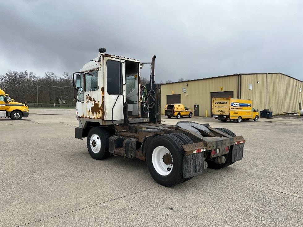 Yard Truck-Heavy Duty Tractors-Ottawa-2017-T2-East Liberty-OH-89,430\n\t\tmiles-$ 36,750 - Image 5
