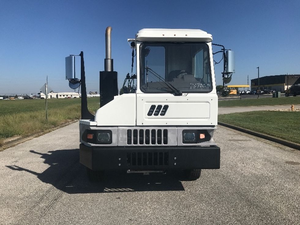 Yard Truck-Heavy Duty Tractors-Ottawa-2017-T2-Evansville-IN-103,001\n\t\tmiles-$ 49,250 - Image 2