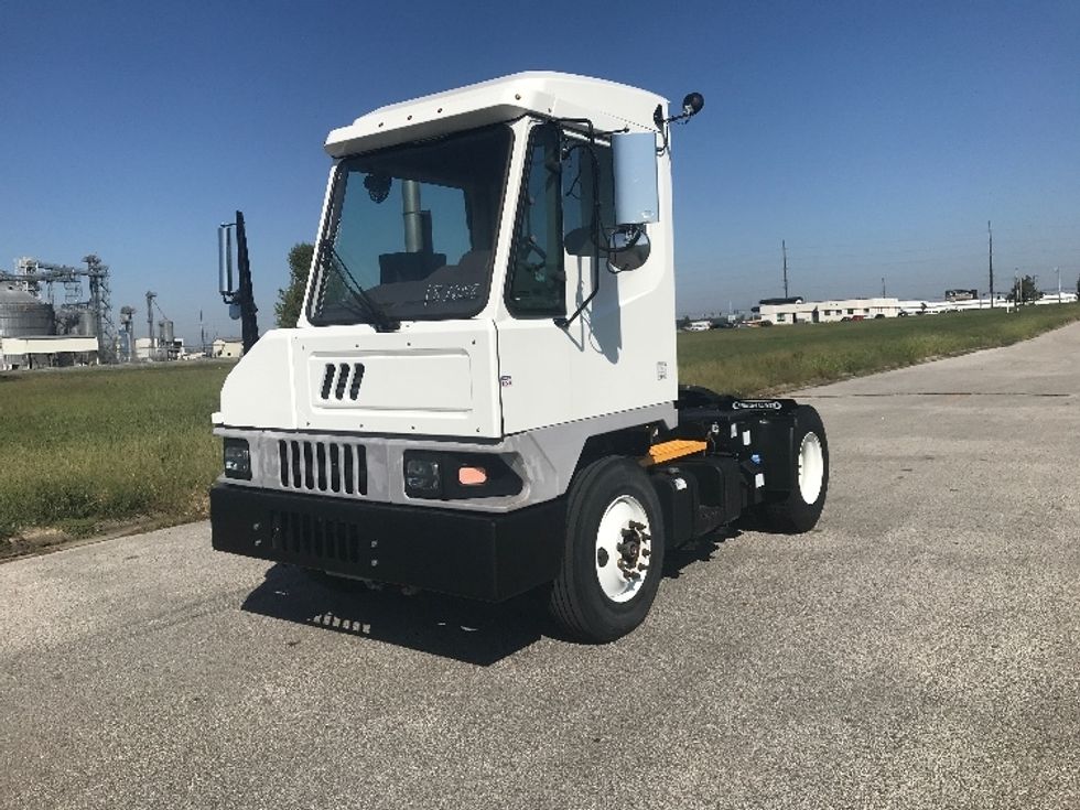 Yard Truck-Heavy Duty Tractors-Ottawa-2017-T2-Evansville-IN-103,001\n\t\tmiles-$ 49,250 - Image 3