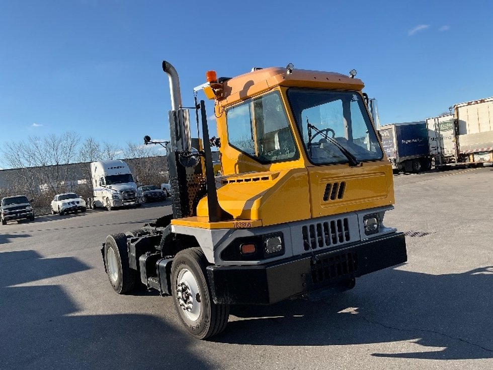 Used Yard Trucks for Sale Penske Used Trucks