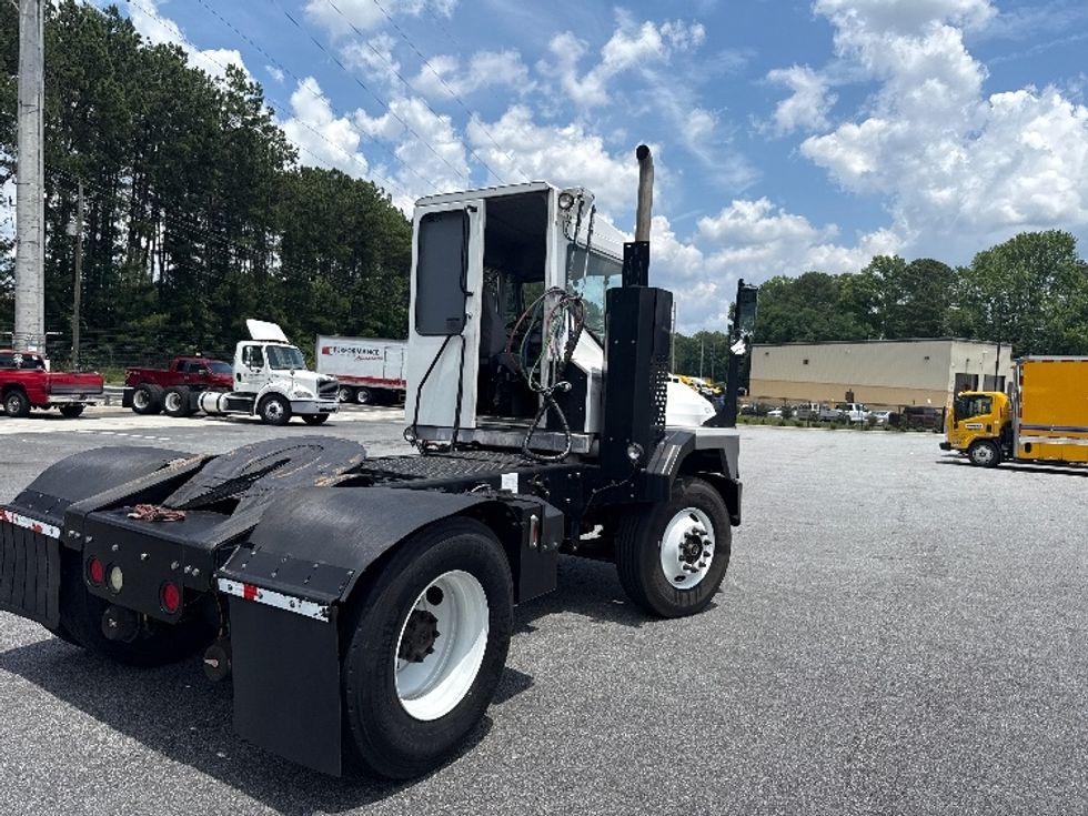 Yard Truck-Heavy Duty Tractors-Ottawa-2017-T2-Newnan-GA-59,268\n\t\tmiles-$ 50,500 - Image 7