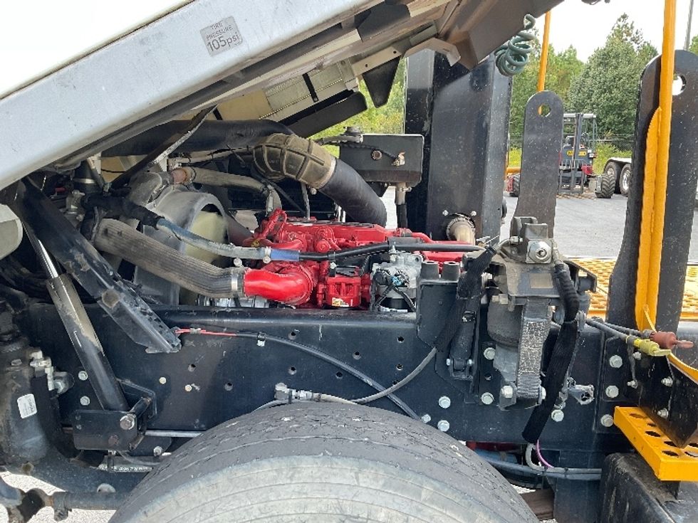 Yard Truck-Heavy Duty Tractors-Ottawa-2018-T2-Augusta-GA-560,817\n\t\tmiles-$ 61,000 - Image 15