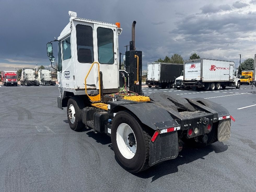 Yard Truck-Heavy Duty Tractors-Ottawa-2018-T2-Aurora-CO-22,299\n\t\tmiles-$ 42,250 - Image 5