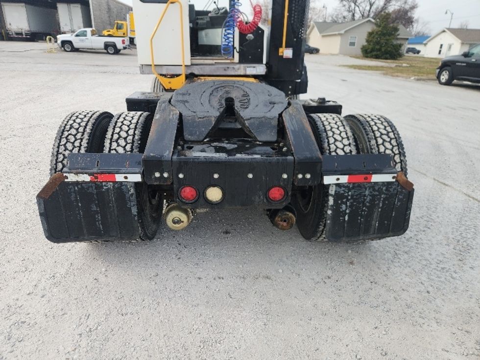 Yard Truck-Heavy Duty Tractors-Ottawa-2018-T2-Carthage-MO-9,697\n\t\tmiles-$ 63,000 - Image 6