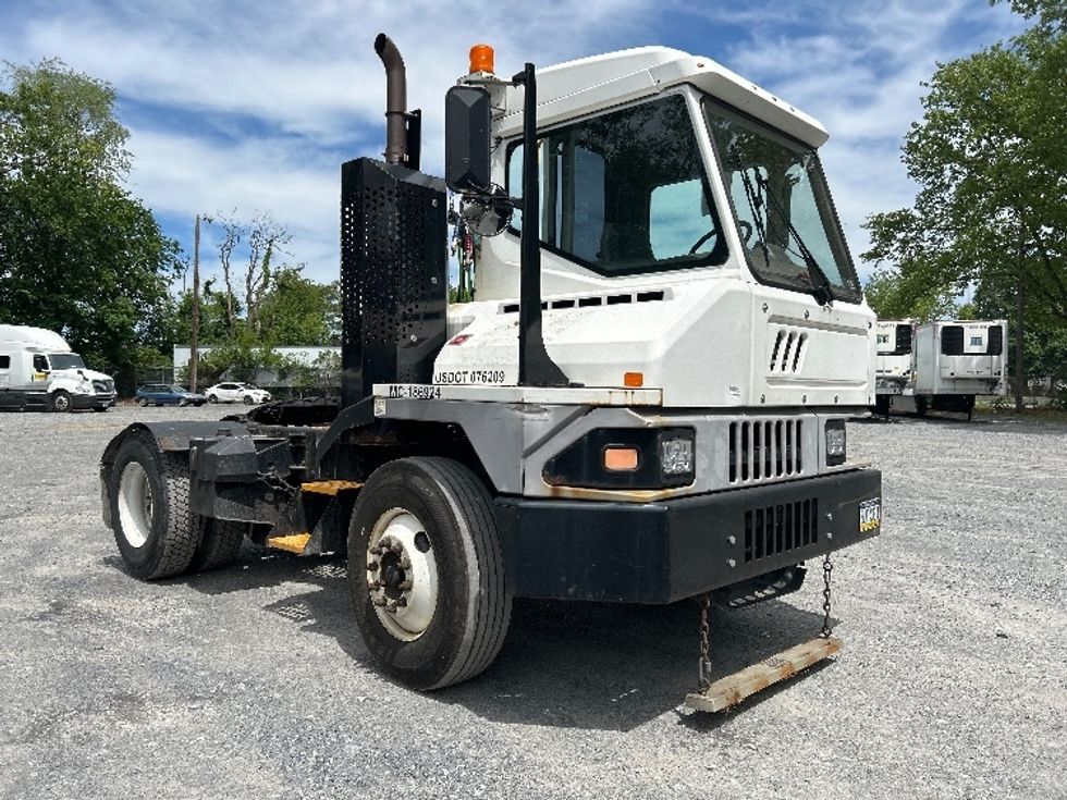 Yard Truck-Heavy Duty Tractors-Ottawa-2018-T2-Cleona-PA-55,137\n\t\tmiles-$ 49,250 - Image 1