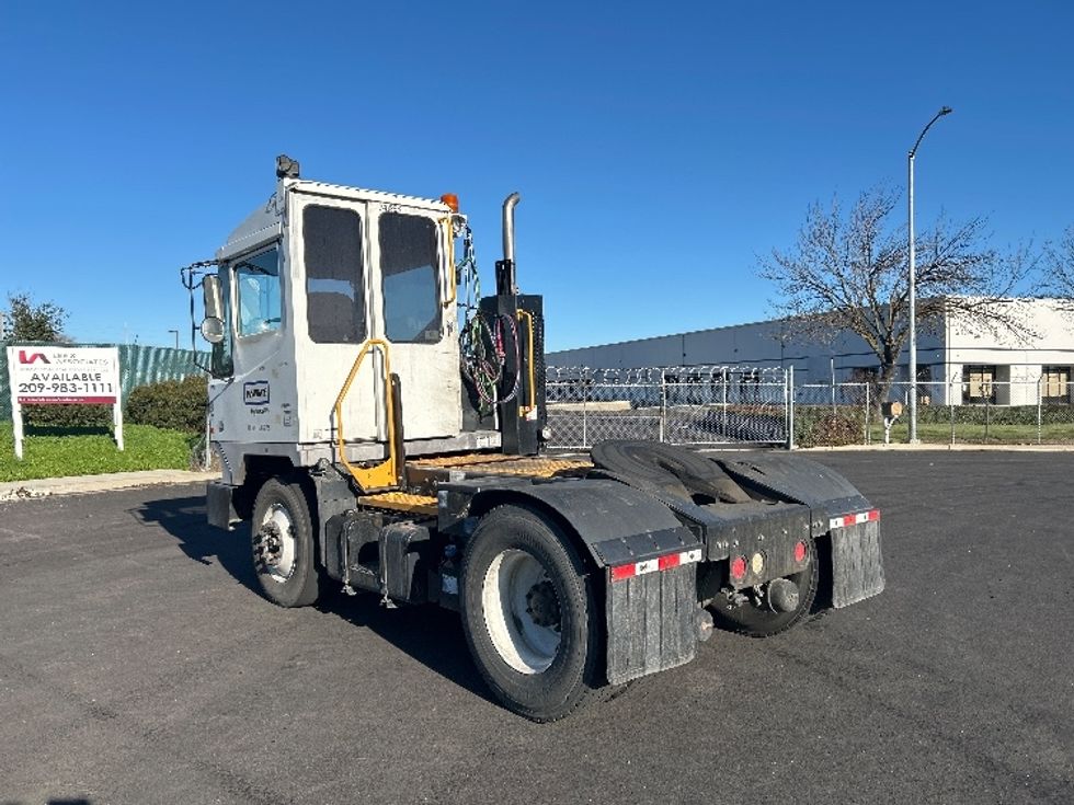 Yard Truck-Heavy Duty Tractors-Ottawa-2018-T2-Fontana-CA-54,507\n\t\tmiles-$ 56,000 - Image 5
