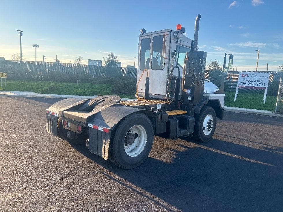 Yard Truck-Heavy Duty Tractors-Ottawa-2018-T2-Fontana-CA-57,456\n\t\tmiles-$ 56,750 - Image 7