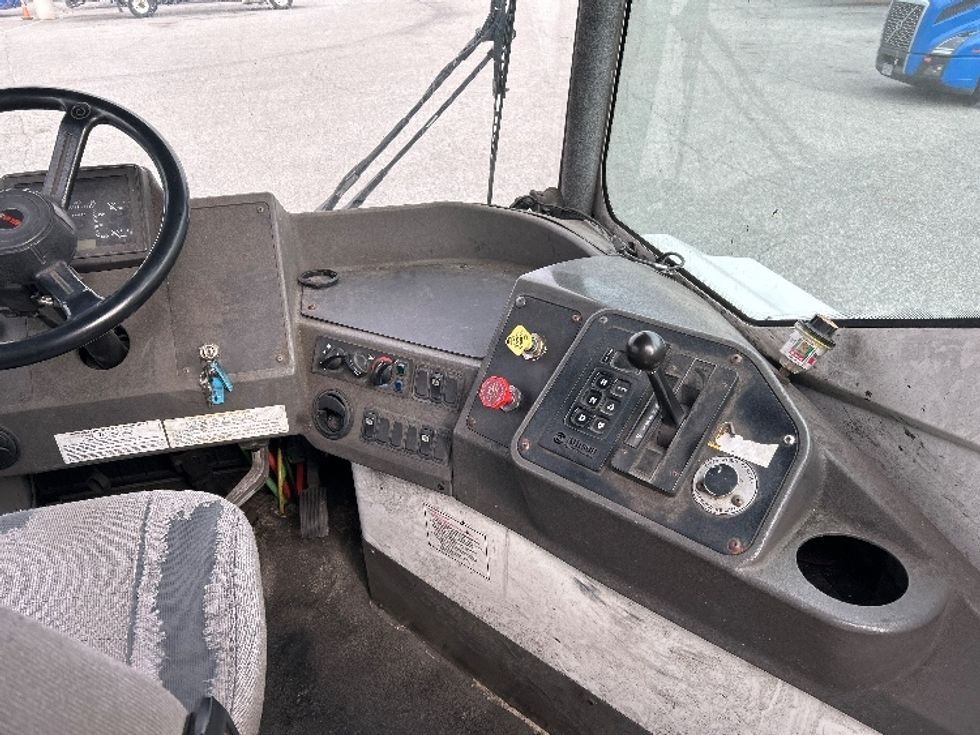 Yard Truck-Heavy Duty Tractors-Ottawa-2018-T2-Greensboro-NC-23,026\n\t\tmiles-$ 54,750 - Image 12