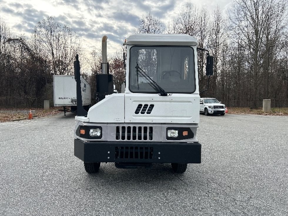 Yard Truck-Heavy Duty Tractors-Ottawa-2018-T2-Greensboro-NC-23,026\n\t\tmiles-$ 54,750 - Image 2