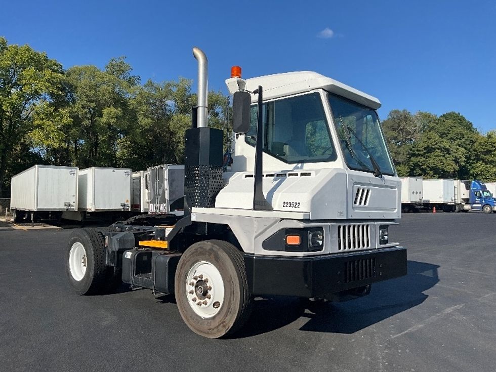 Yard Truck-Heavy Duty Tractors-Ottawa-2018-T2-Indianapolis-IN-7,349\n\t\tmiles-$ 54,750 - Image 1