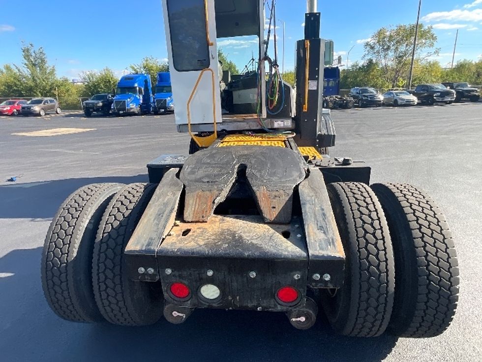 Yard Truck-Heavy Duty Tractors-Ottawa-2018-T2-Indianapolis-IN-7,349\n\t\tmiles-$ 54,750 - Image 6