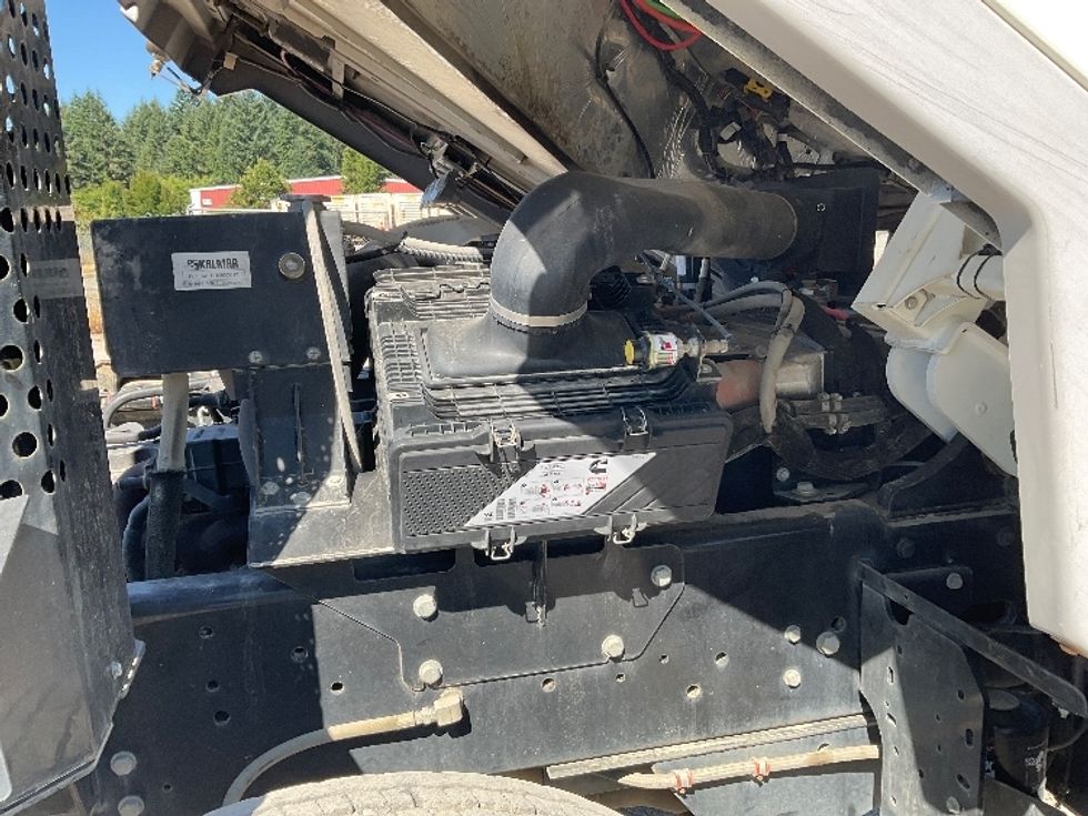 Yard Truck-Heavy Duty Tractors-Ottawa-2018-T2-Lacey-WA-638,230\n\t\tmiles-$ 58,000 - Image 13