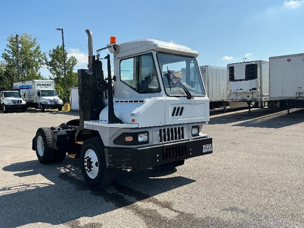 Yard Truck-Heavy Duty Tractors-Ottawa-2018-T2-Piqua-OH-51,651\n\t\tmiles-$ 59,250 - Image 1