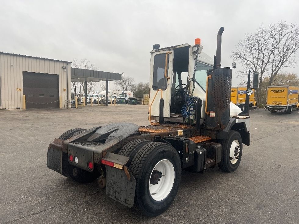 Yard Truck-Heavy Duty Tractors-Ottawa-2018-T2-Sturtevant-WI-34,656\n\t\tmiles-$ 53,500 - Image 7