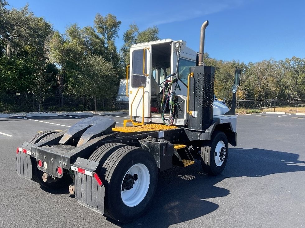 Yard Truck-Heavy Duty Tractors-Ottawa-2018-T2-Tampa-FL-9,556\n\t\tmiles-$ 61,000 - Image 7