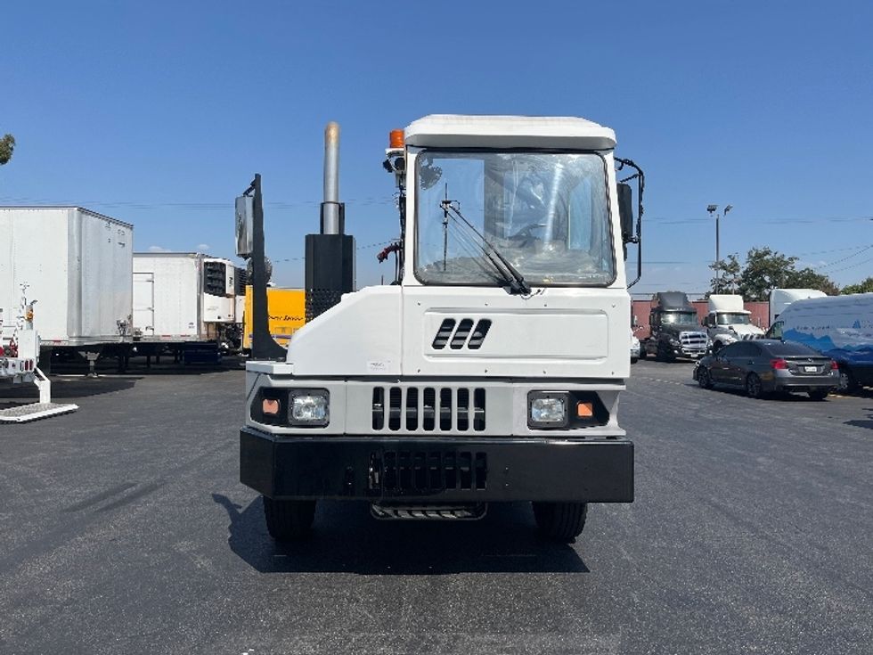 2018 Ottawa T2 Yard Truck