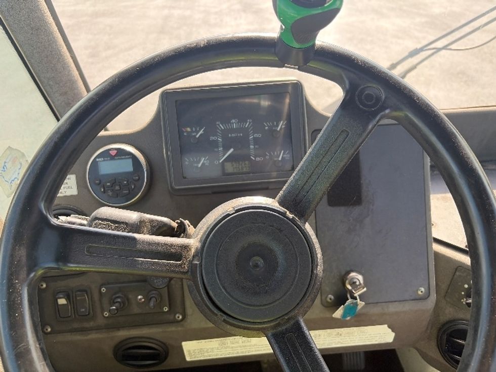 Yard Truck-Heavy Duty Tractors-Ottawa-2019-T2-Atlanta (Forest Park)-GA-56,738\n\t\tmiles-$ 55,750 - Image 11