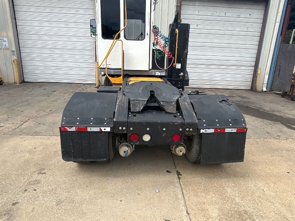 Yard Truck-Heavy Duty Tractors-Ottawa-2019-T2-Belden-MS-27,104\n\t\tmiles-$ 69,750 - Image 6