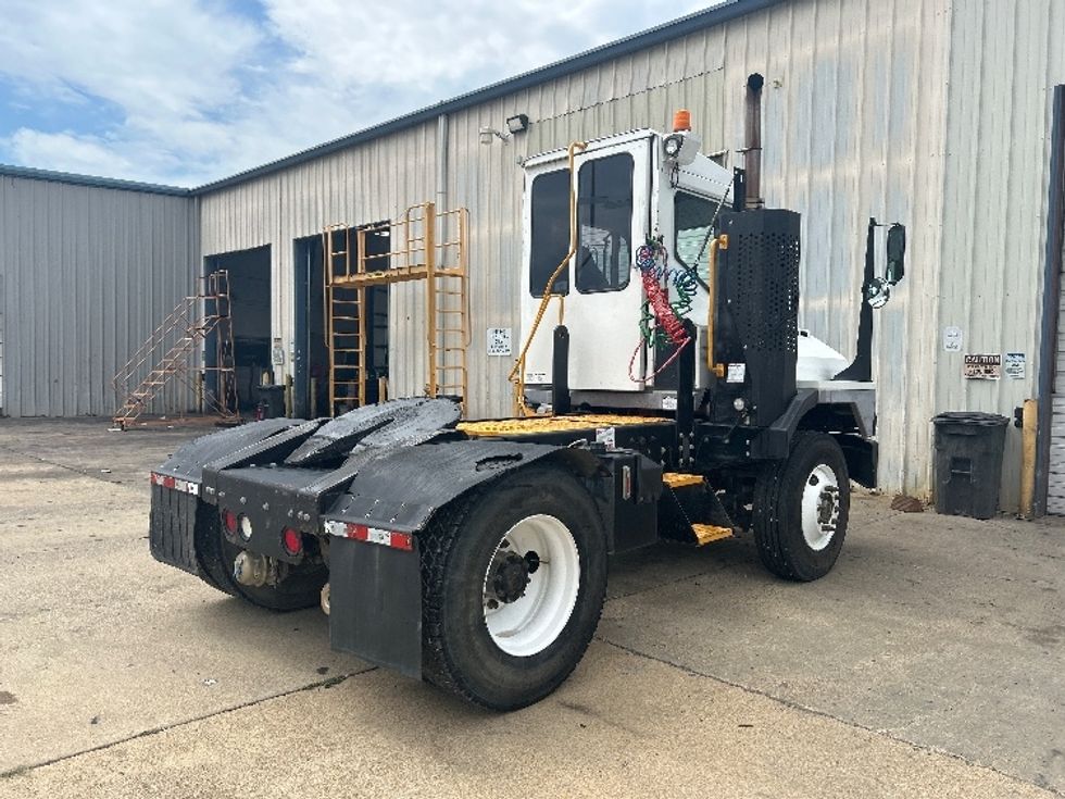 Yard Truck-Heavy Duty Tractors-Ottawa-2019-T2-Belden-MS-27,104\n\t\tmiles-$ 69,750 - Image 7