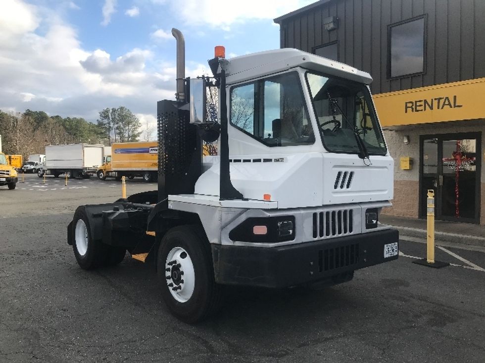 Yard Truck-Heavy Duty Tractors-Ottawa-2019-T2-Chesapeake-VA-310,108\n\t\tmiles-$ 68,000 - Image 1