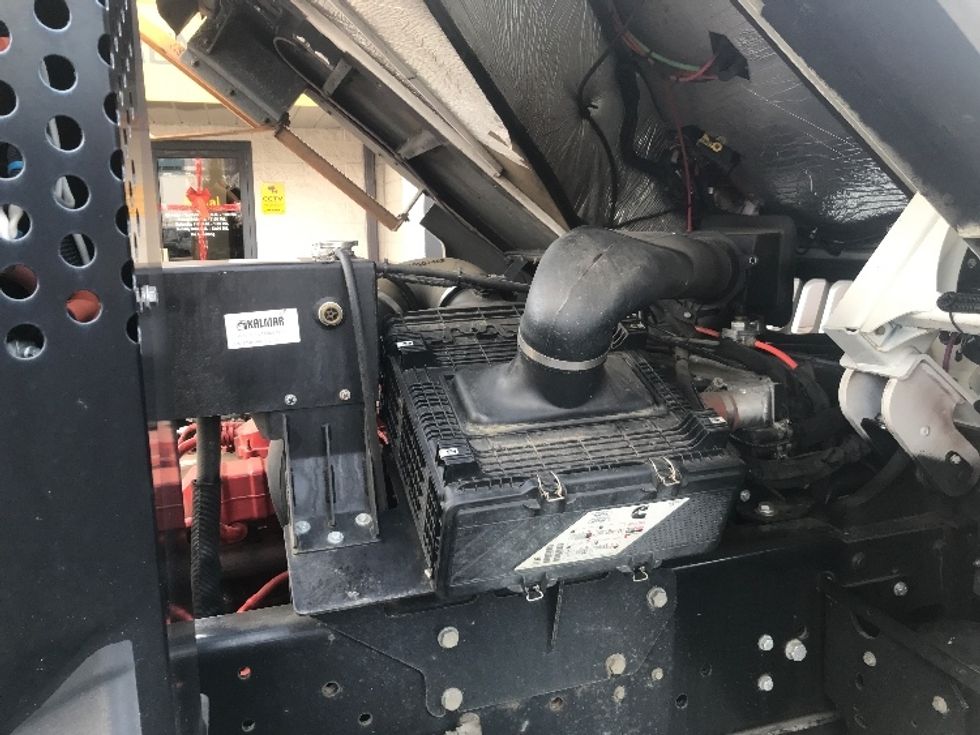 Yard Truck-Heavy Duty Tractors-Ottawa-2019-T2-Chesapeake-VA-310,108\n\t\tmiles-$ 68,000 - Image 13