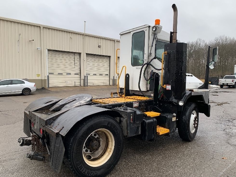 Yard Truck-Heavy Duty Tractors-Ottawa-2019-T2-Delaware-OH-55,567\n\t\tmiles-$ 53,500 - Image 7
