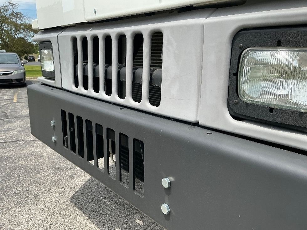 Yard Truck-Heavy Duty Tractors-Ottawa-2019-T2-Elkhart-IN-196,938\n\t\tmiles-$ 59,500 - Image 20