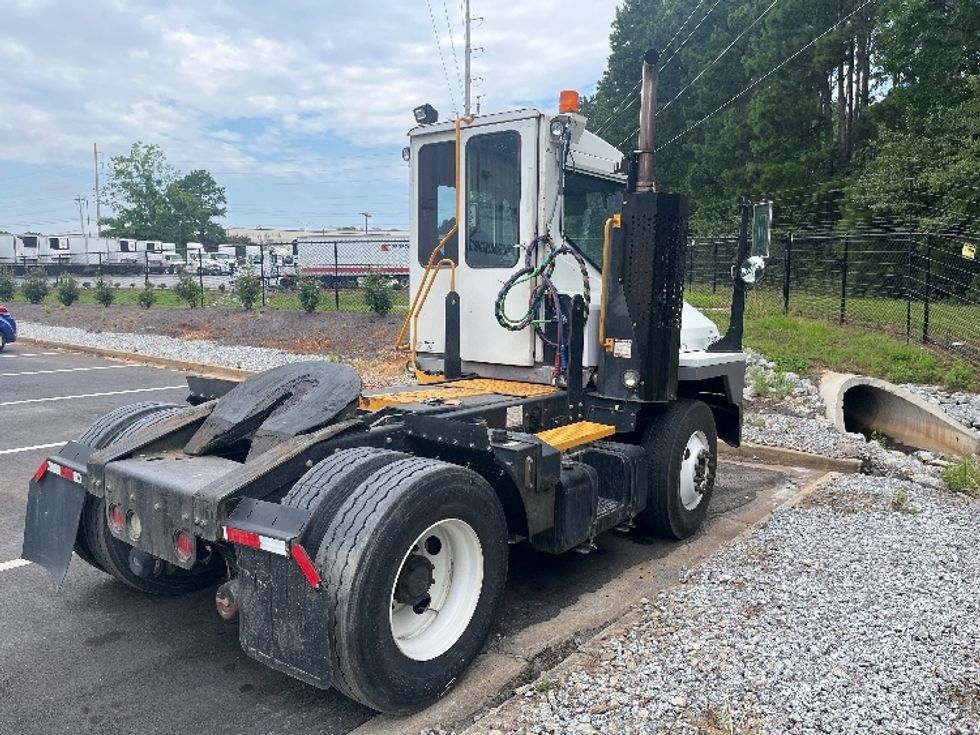 Yard Truck-Heavy Duty Tractors-Ottawa-2019-T2-Forest Park-GA-61,969\n\t\tmiles-$ 56,000 - Image 7