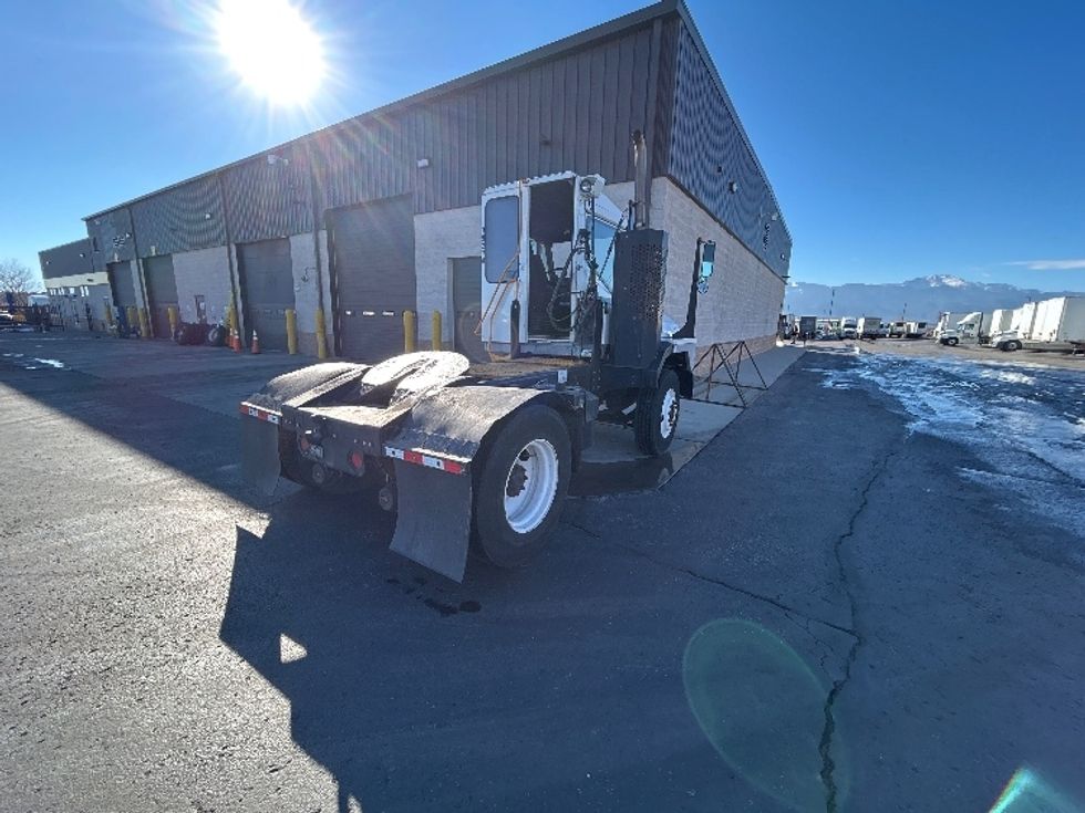 Yard Truck-Heavy Duty Tractors-Ottawa-2019-T2-Greeley-CO-127,171\n\t\tmiles-$ 66,000 - Image 7
