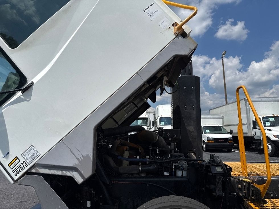 Yard Truck-Heavy Duty Tractors-Ottawa-2019-T2-Greensboro-NC-22,652\n\t\tmiles-$ 56,500 - Image 14