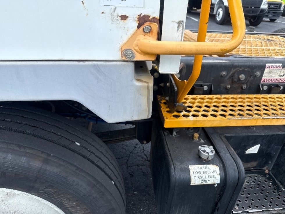 Yard Truck-Heavy Duty Tractors-Ottawa-2019-T2-Greensboro-NC-22,652\n\t\tmiles-$ 56,500 - Image 16