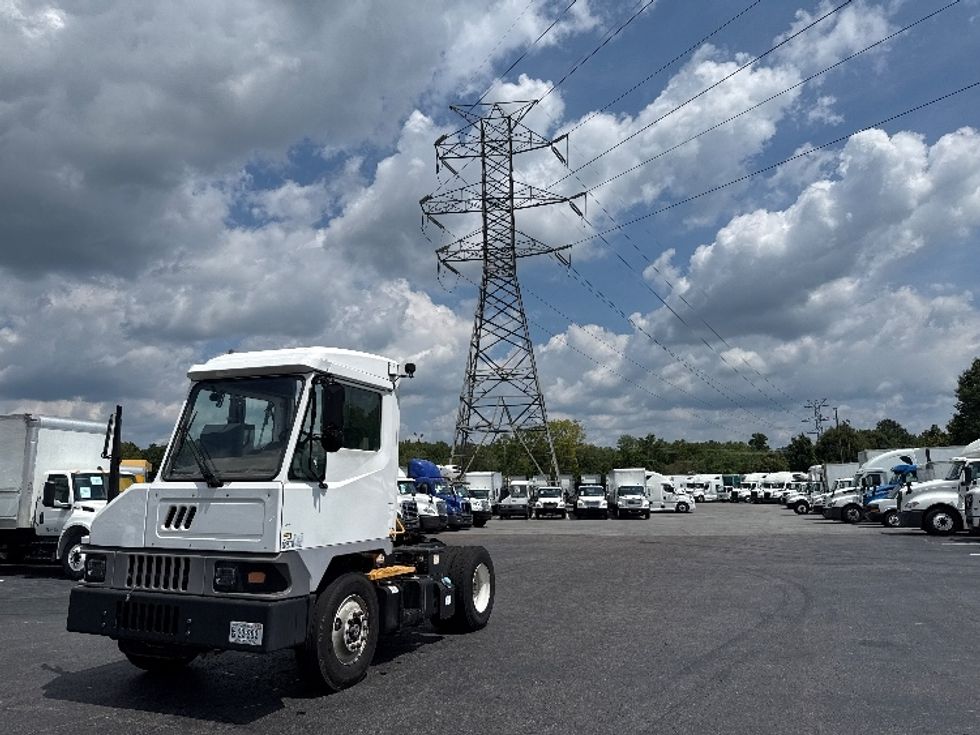 Yard Truck-Heavy Duty Tractors-Ottawa-2019-T2-Greensboro-NC-22,652\n\t\tmiles-$ 56,500 - Image 3