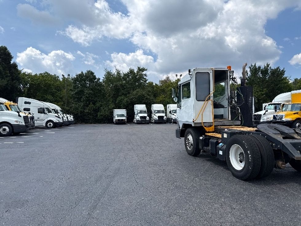 Yard Truck-Heavy Duty Tractors-Ottawa-2019-T2-Greensboro-NC-22,652\n\t\tmiles-$ 56,500 - Image 5