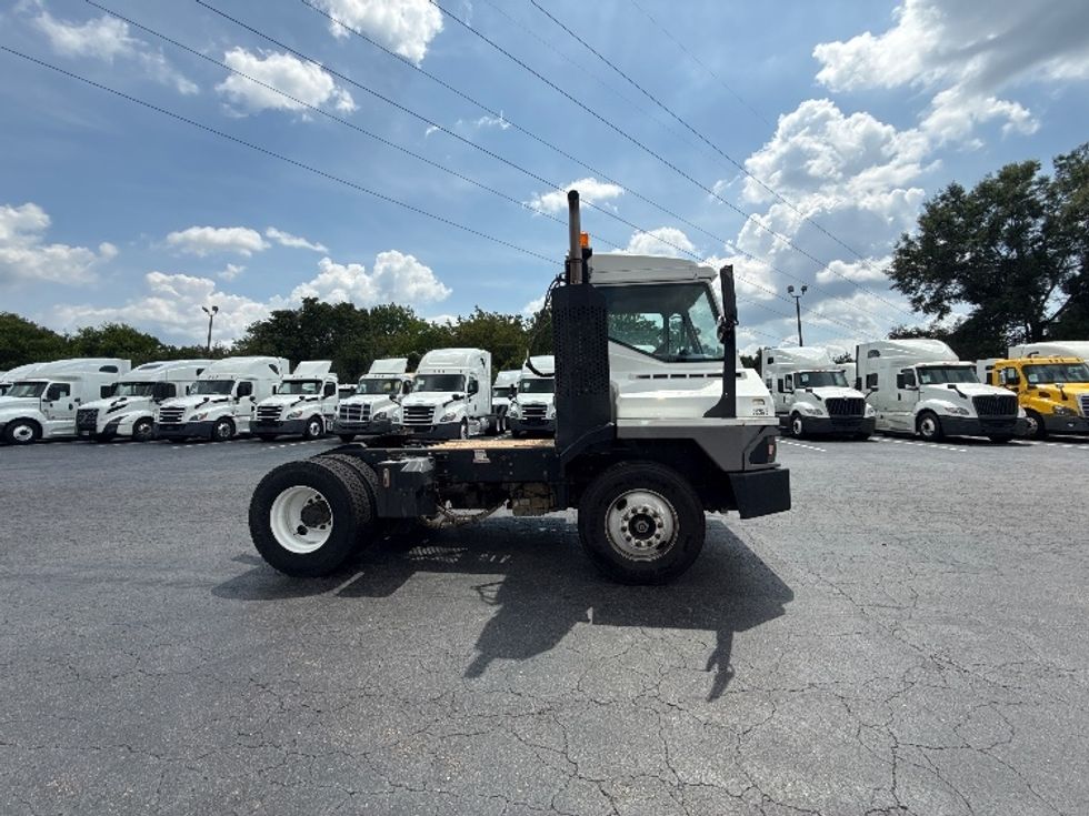 Yard Truck-Heavy Duty Tractors-Ottawa-2019-T2-Greensboro-NC-22,652\n\t\tmiles-$ 56,500 - Image 8