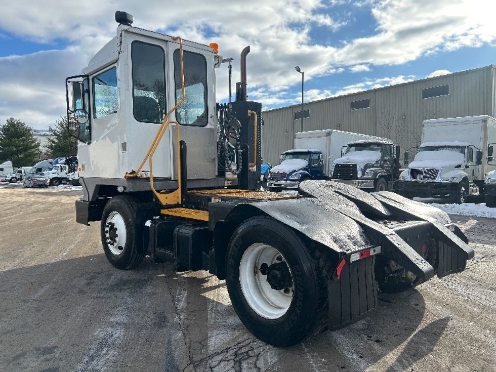 Yard Truck-Heavy Duty Tractors-Ottawa-2019-T2-Jessup-PA-46,129\n\t\tmiles-$ 58,500 - Image 5