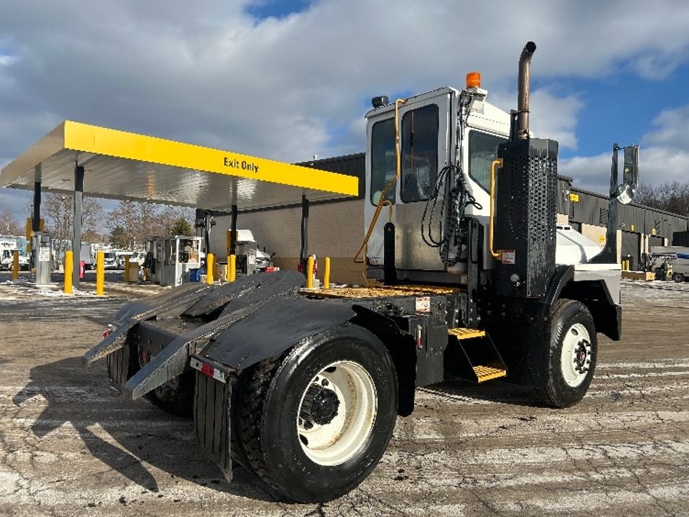Yard Truck-Heavy Duty Tractors-Ottawa-2019-T2-Jessup-PA-46,129\n\t\tmiles-$ 58,500 - Image 7