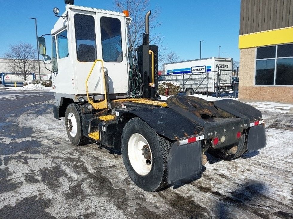 Yard Truck-Heavy Duty Tractors-Ottawa-2019-T2-Kansas City-MO-54,897\n\t\tmiles-$ 66,750 - Image 5
