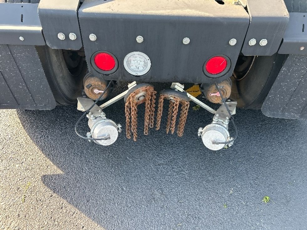 Yard Truck-Heavy Duty Tractors-Ottawa-2019-T2-La Vergne-TN-13,868\n\t\tmiles-$ 61,000 - Image 22