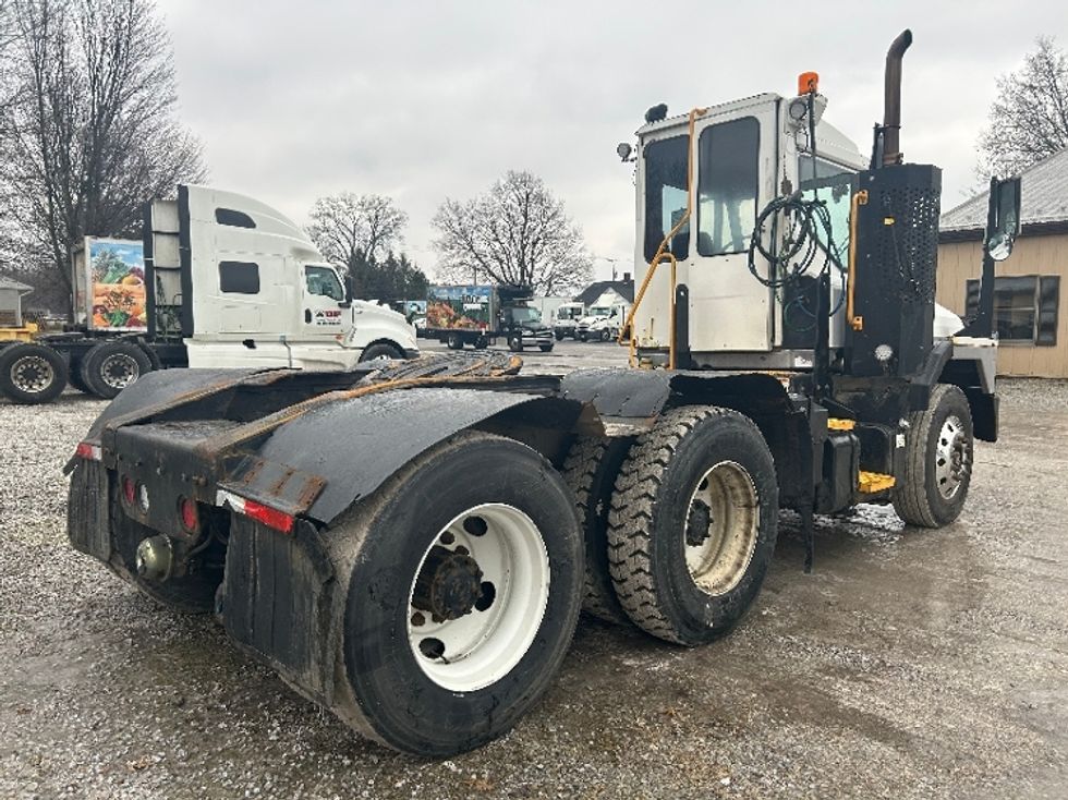 Yard Truck-Heavy Duty Tractors-Ottawa-2019-T2-Norwalk-OH-54,356\n\t\tmiles-$ 70,750 - Image 7