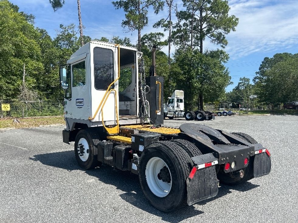 Yard Truck-Heavy Duty Tractors-Ottawa-2019-T2-Pensacola-FL-410,651\n\t\tmiles-$ 56,000 - Image 5