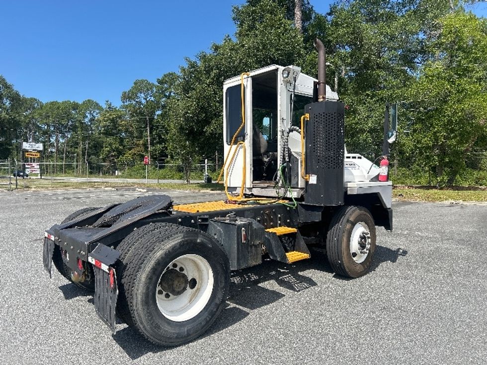 Yard Truck-Heavy Duty Tractors-Ottawa-2019-T2-Pensacola-FL-410,651\n\t\tmiles-$ 56,000 - Image 7