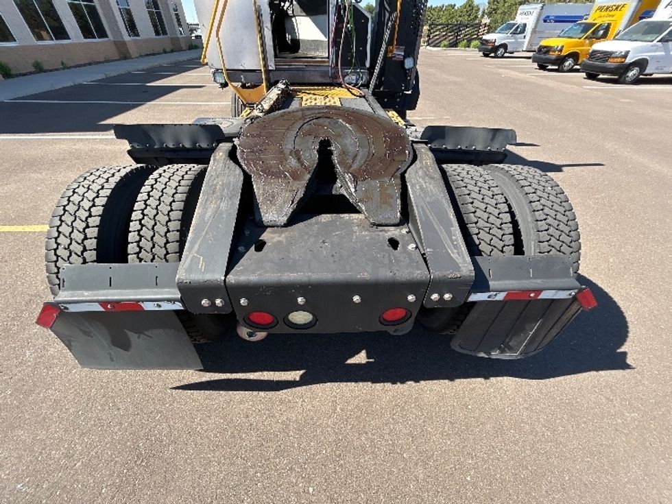 Yard Truck-Heavy Duty Tractors-Ottawa-2019-T2-Phoenix-AZ-233,972\n\t\tmiles-$ 63,250 - Image 6