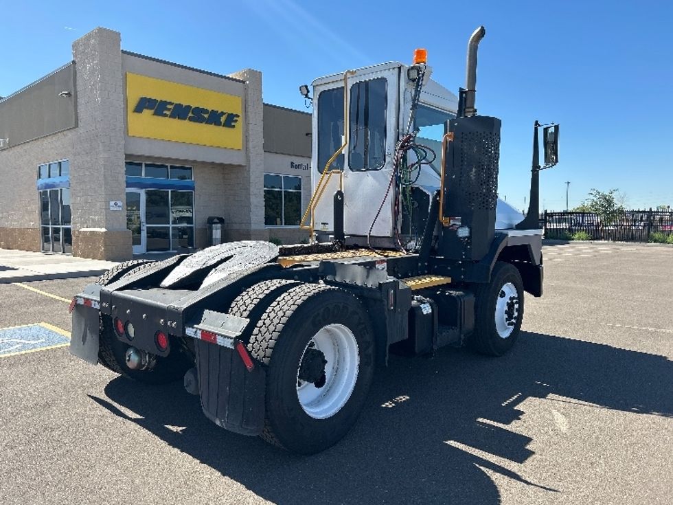 Yard Truck-Heavy Duty Tractors-Ottawa-2019-T2-Phoenix-AZ-233,972\n\t\tmiles-$ 63,250 - Image 7