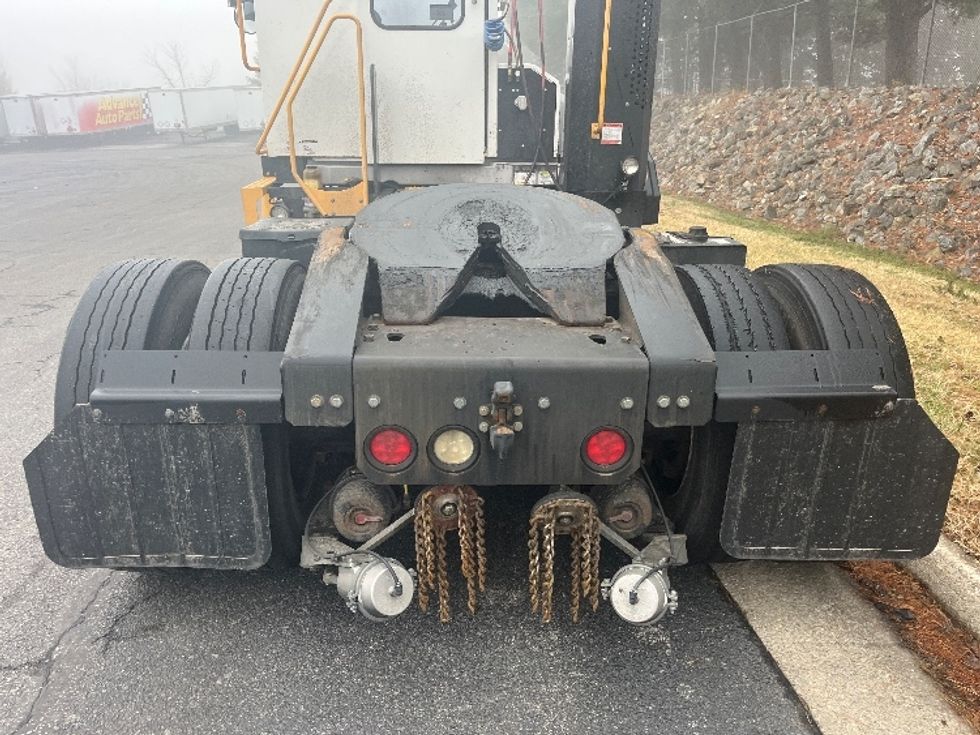 Yard Truck-Heavy Duty Tractors-Ottawa-2019-T2-Salem-VA-67,567\n\t\tmiles-$ 61,000 - Image 6