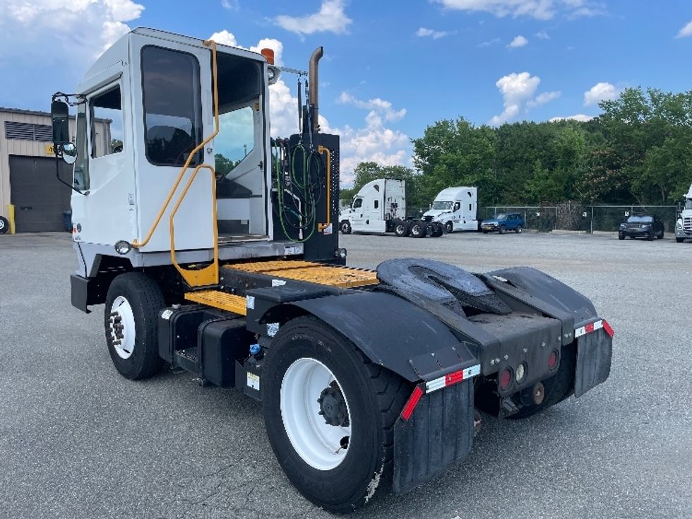 Yard Truck-Heavy Duty Tractors-Ottawa-2019-T2-South Boston-VA-27,136\n\t\tmiles-$ 54,000 - Image 5