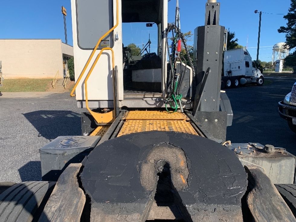 Yard Truck-Heavy Duty Tractors-Ottawa-2019-T2-Spartanburg-SC-288,070\n\t\tmiles-$ 63,500 - Image 6